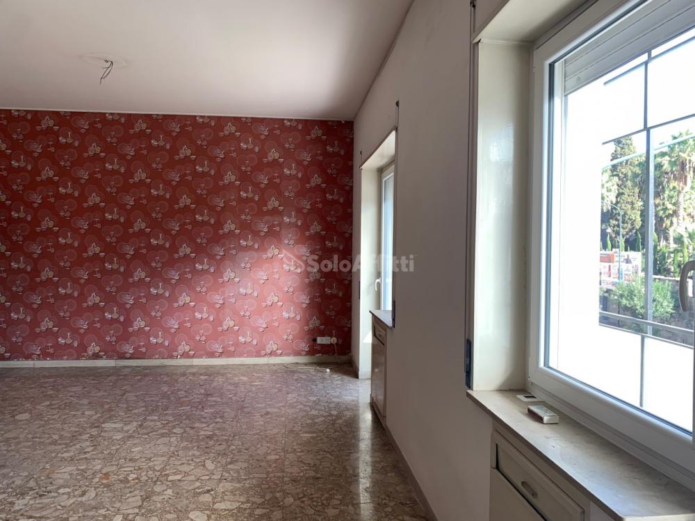 appartamento in affitto a Giardini-Naxos