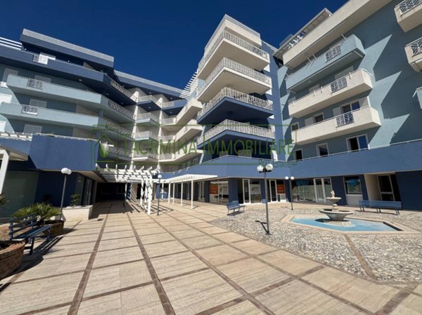 appartamento in affitto a Giardini-Naxos