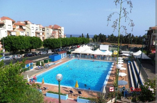 appartamento in affitto a Giardini-Naxos