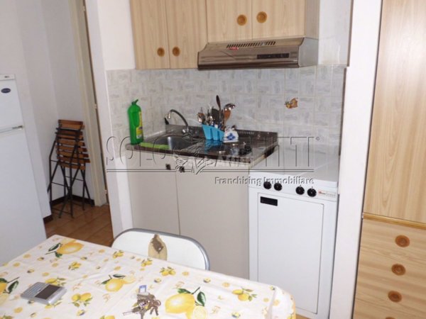 appartamento in affitto a Giardini-Naxos