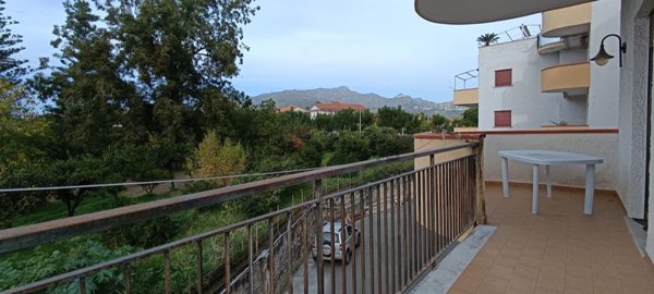 appartamento in affitto a Giardini-Naxos