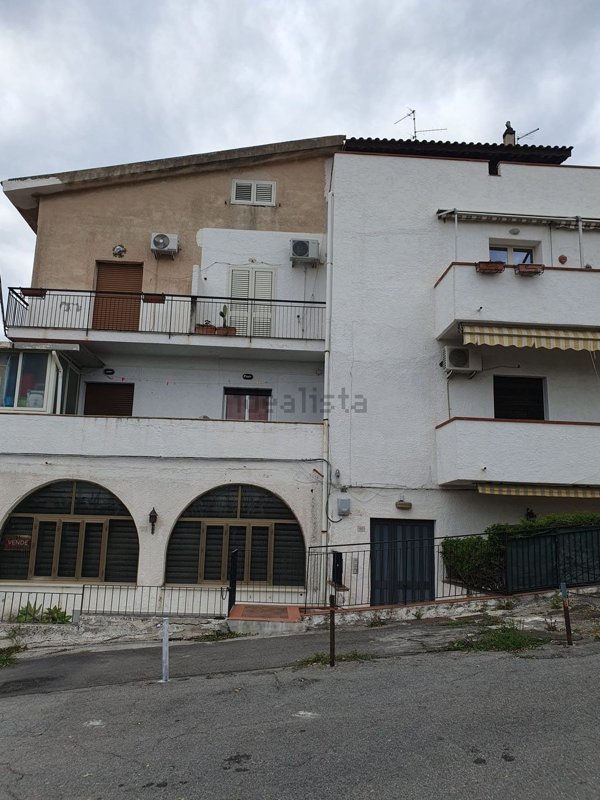 appartamento in affitto a Giardini-Naxos