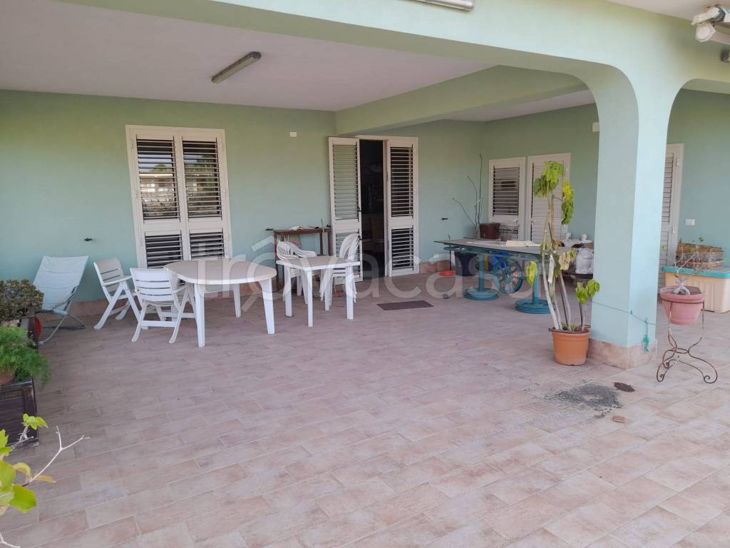 appartamento in affitto a Giardini-Naxos