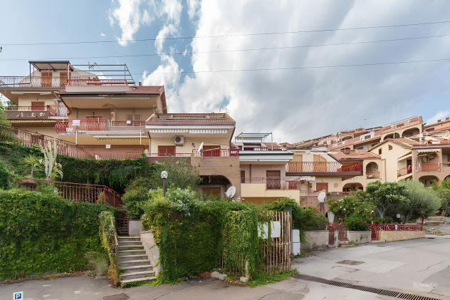 appartamento in affitto a Letojanni