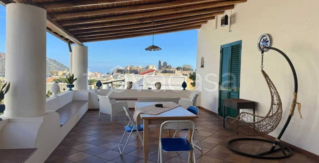 casa indipendente in affitto a Lipari