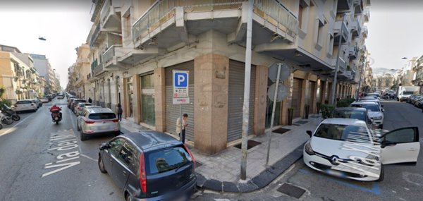 locale commerciale in affitto a Messina