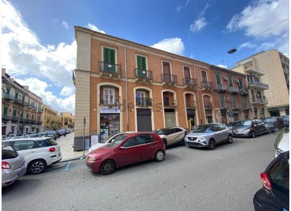 locale commerciale in affitto a Messina in zona Centro Storico