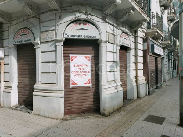 locale commerciale in affitto a Messina
