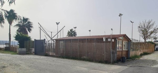 negozio in affitto a Messina