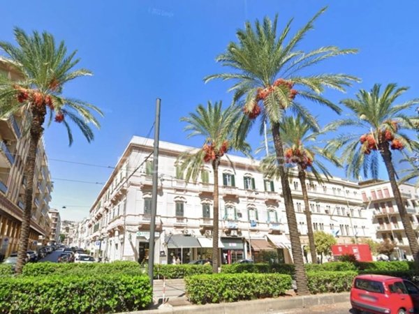 negozio in affitto a Messina