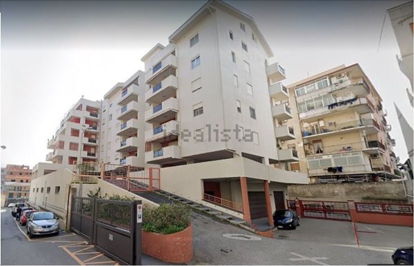 locale commerciale in affitto a Messina in zona Pistunina
