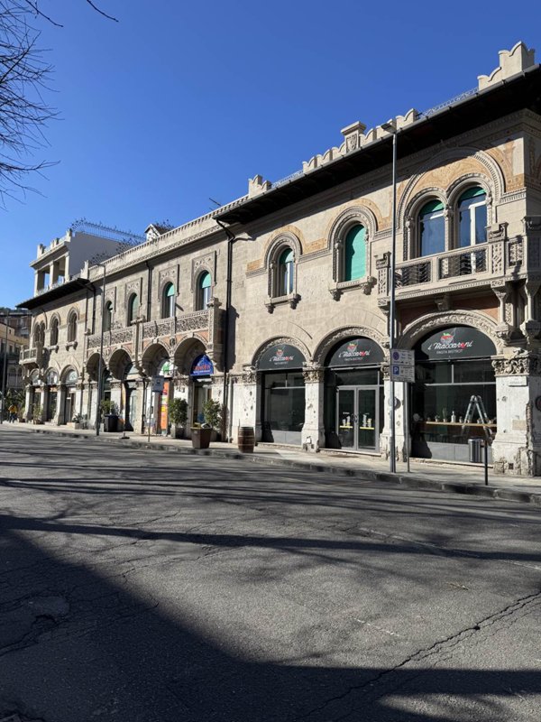 negozio in affitto a Messina in zona Centro Storico