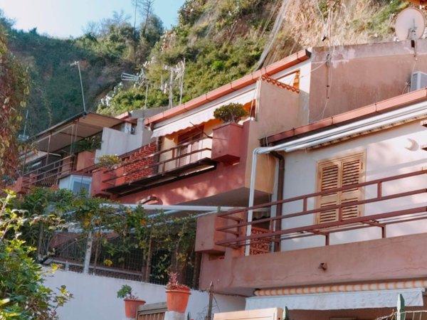 appartamento in affitto a Messina in zona Mortelle