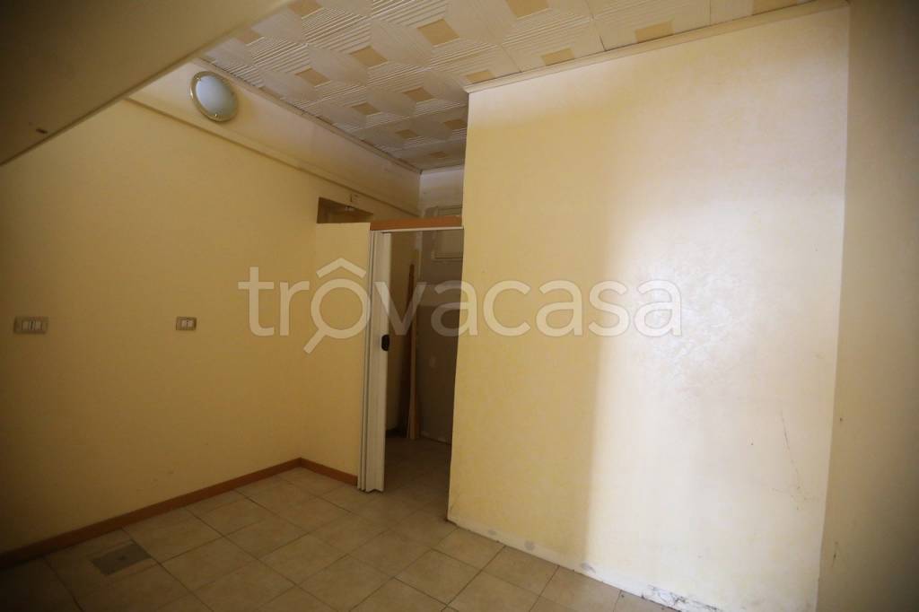 negozio in affitto a Messina in zona Centro Storico