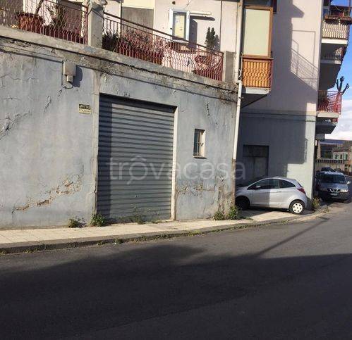 negozio in affitto a Messina in zona Centro Storico
