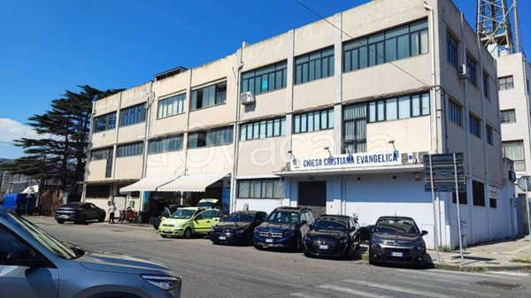 negozio in affitto a Messina in zona Gazzi