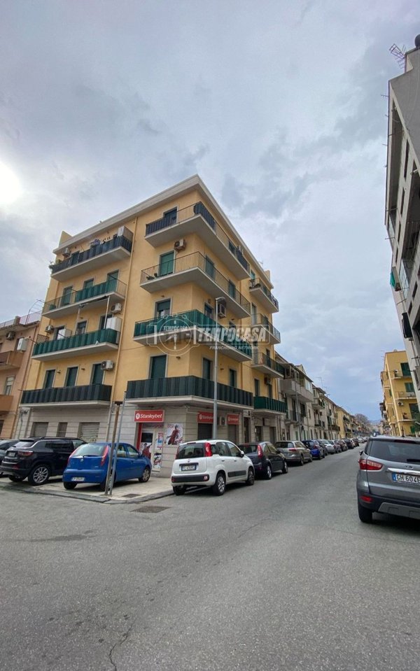 casa indipendente in affitto a Messina