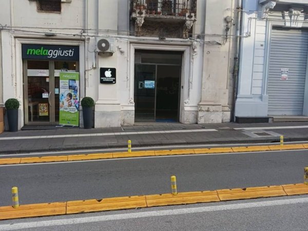 negozio in affitto a Messina