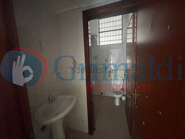 locale commerciale in affitto a Messina in zona Contesse