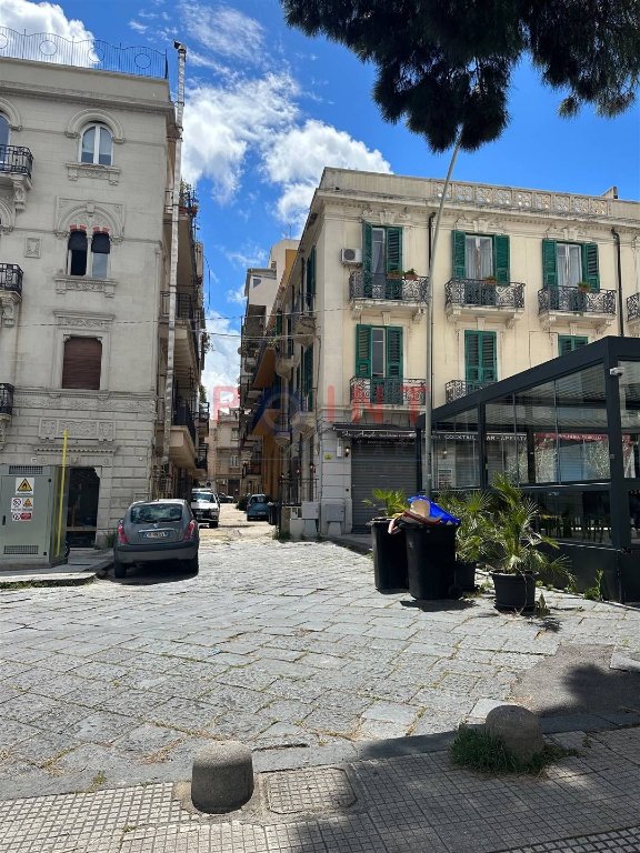 locale di sgombero in affitto a Messina