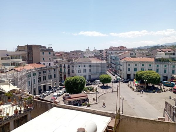 appartamento in affitto a Messina in zona Centro Storico