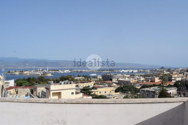 appartamento in affitto a Messina in zona Centro Storico