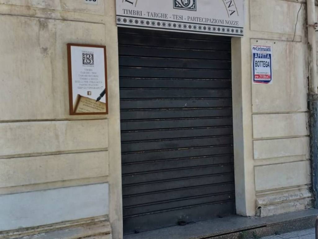 negozio in affitto a Messina