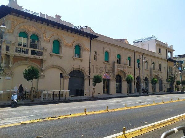 locale commerciale in affitto a Messina in zona Centro Storico