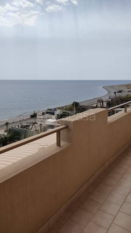 appartamento in affitto a Messina in zona Mili Marina