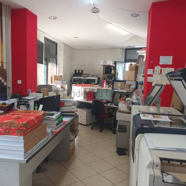 locale commerciale in affitto a Messina in zona Centro Storico