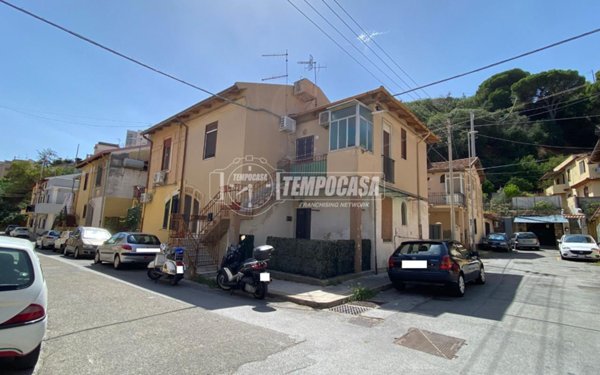 appartamento in affitto a Messina in zona Camaro