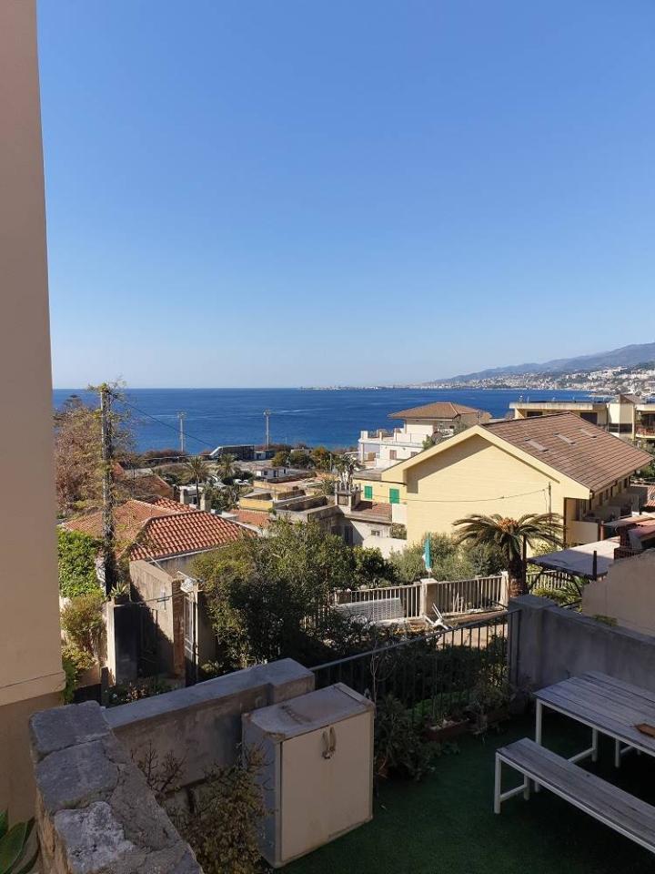 appartamento in affitto a Messina in zona Salice