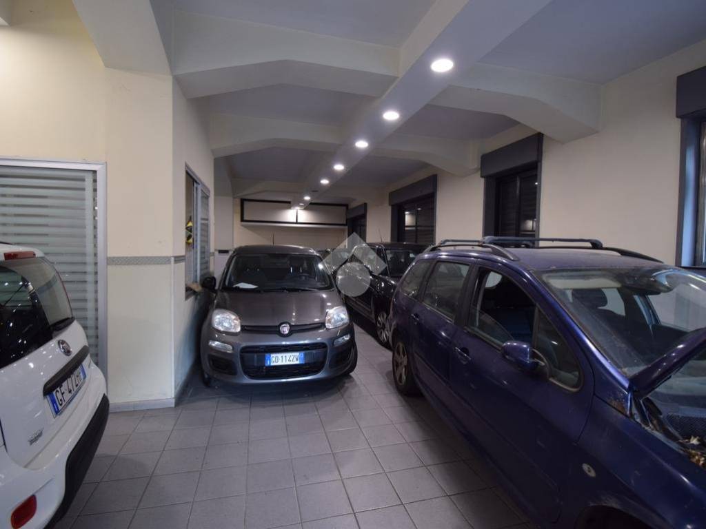 negozio in affitto a Messina