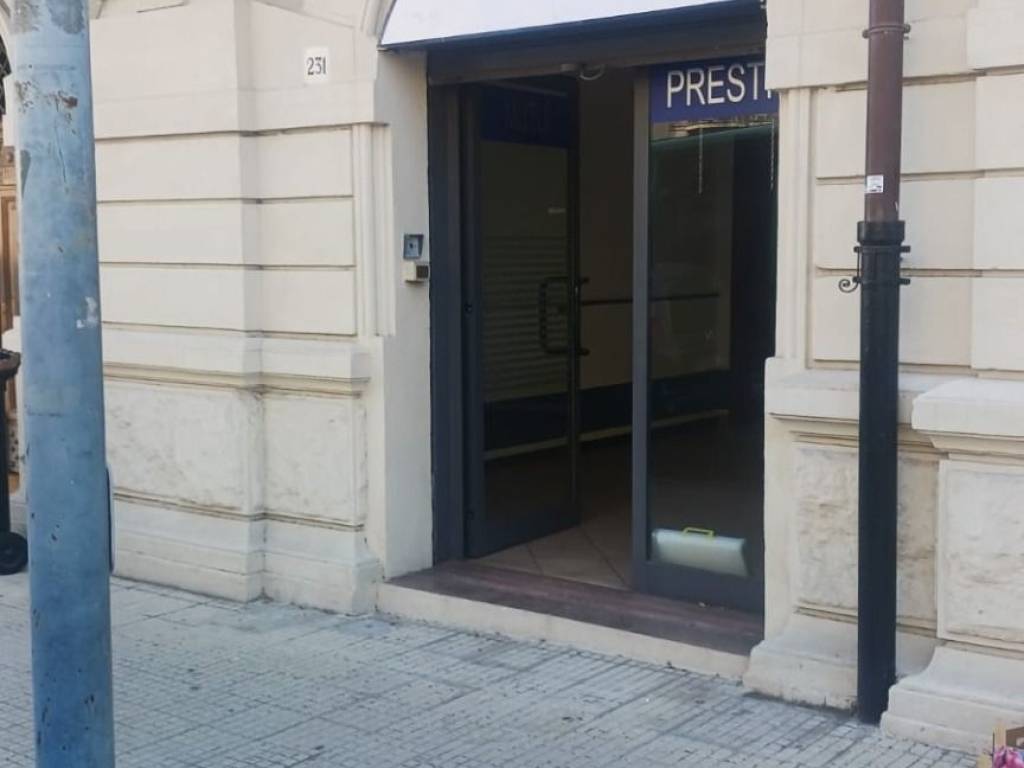 negozio in affitto a Messina in zona Centro Storico