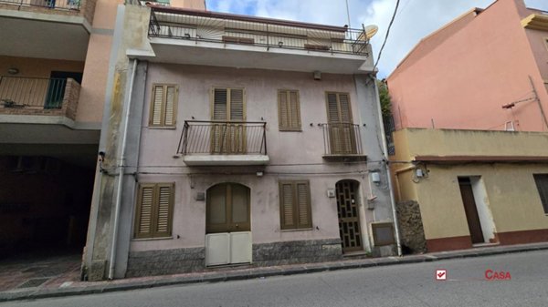 casa indipendente in affitto a Messina in zona Centro Storico