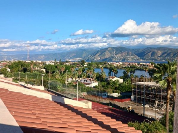 casa indipendente in affitto a Messina in zona Ganzirri