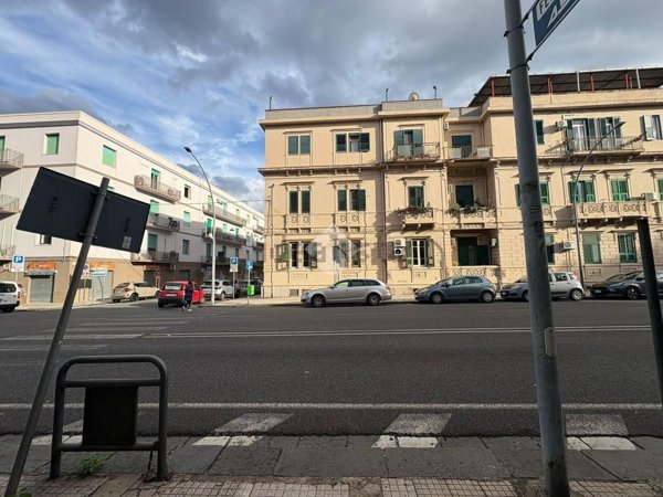 negozio in affitto a Messina in zona Gravitelli