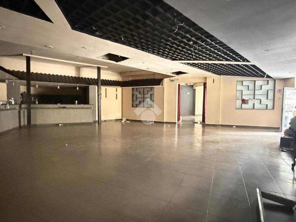 negozio in affitto a Messina