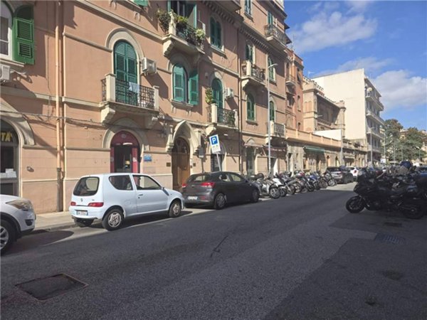 negozio in affitto a Messina in zona Centro Storico