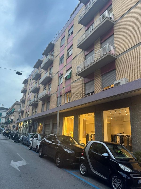 locale commerciale in affitto a Messina in zona Centro Storico