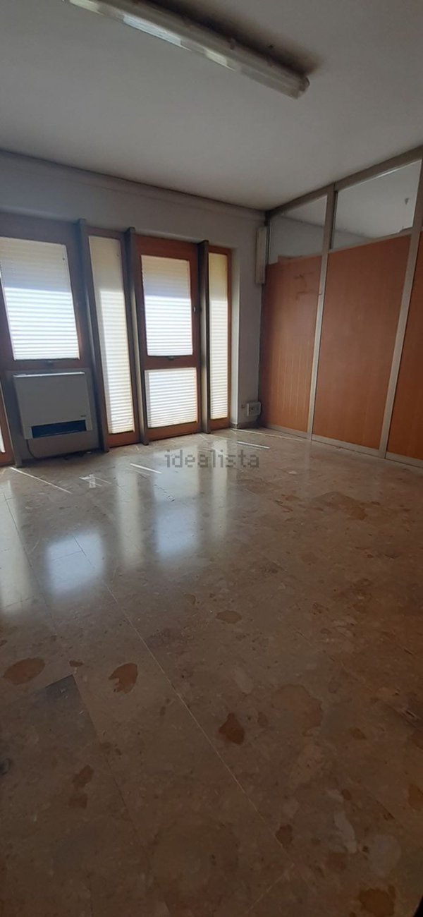 ufficio in affitto a Messina