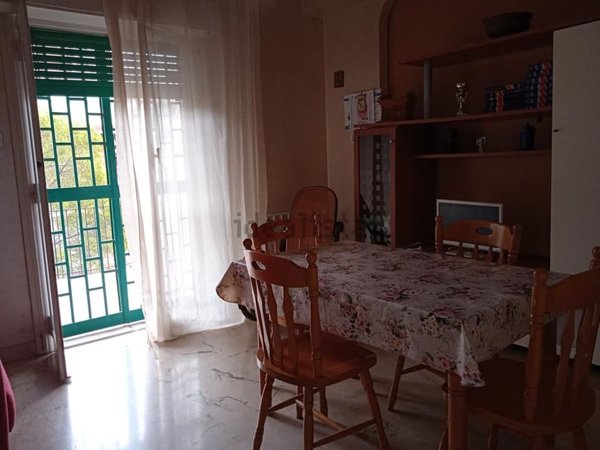 negozio in affitto a Messina in zona Gravitelli