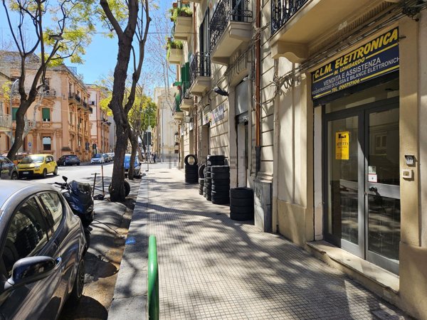 locale commerciale in affitto a Messina in zona Centro Storico