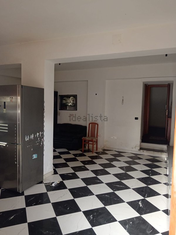 appartamento in affitto a Messina in zona Santa Lucia