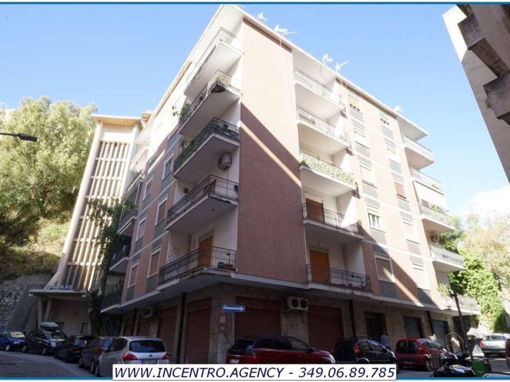 appartamento in affitto a Messina in zona Centro Storico