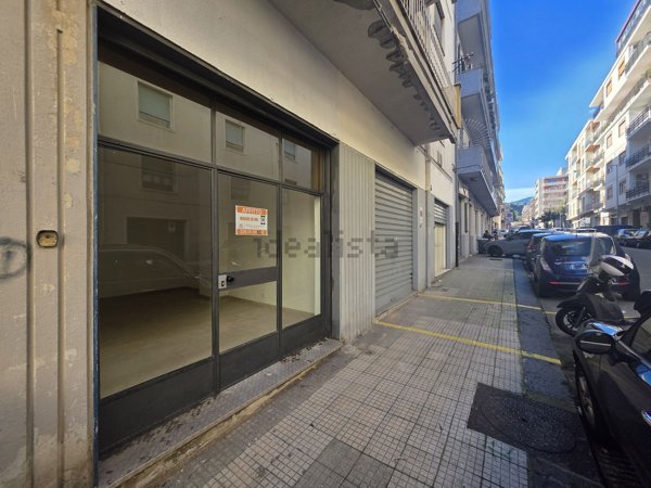 locale commerciale in affitto a Messina in zona Gravitelli