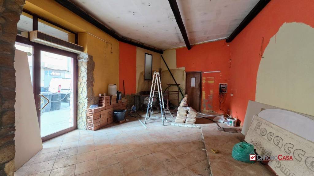 negozio in affitto a Messina