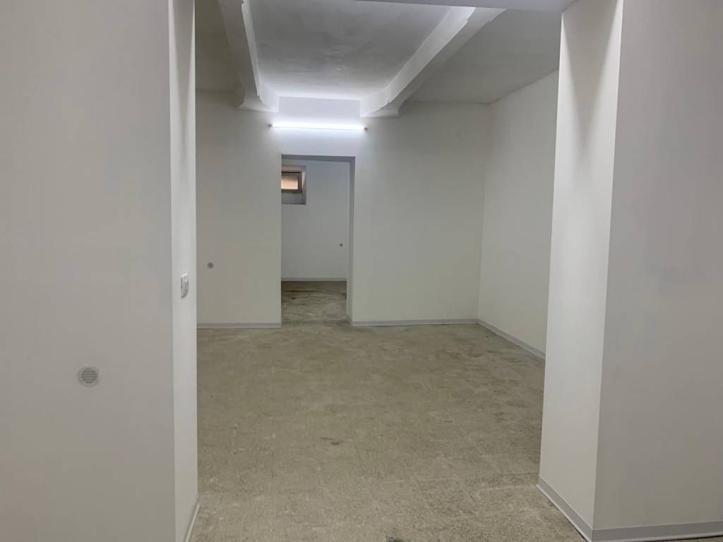 locale commerciale in affitto a Messina in zona Centro Storico