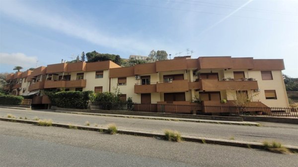 appartamento in affitto a Messina in zona Santissima Annunziata