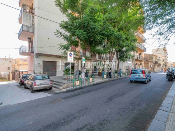 negozio in affitto a Messina in zona Contesse